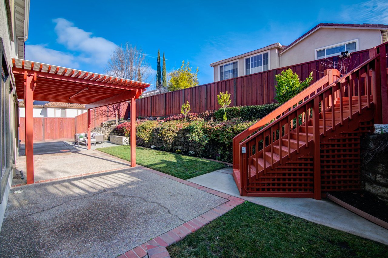 3902 Mars Court