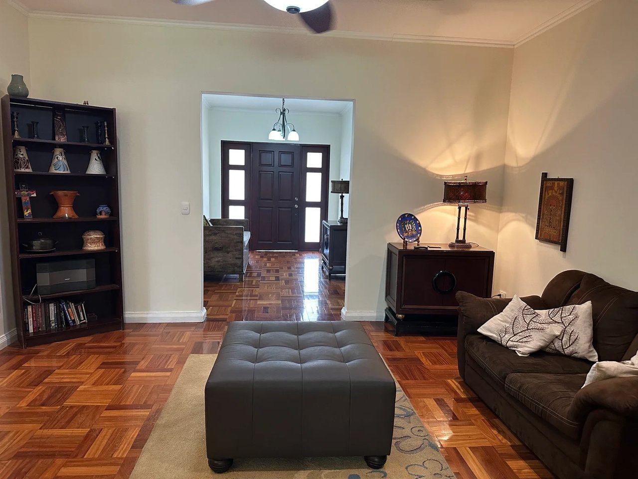 Single Level Golf Residence, Santa Ana, San Jose