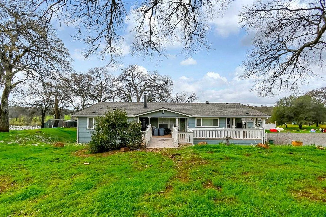 12736 Sugarloaf Court