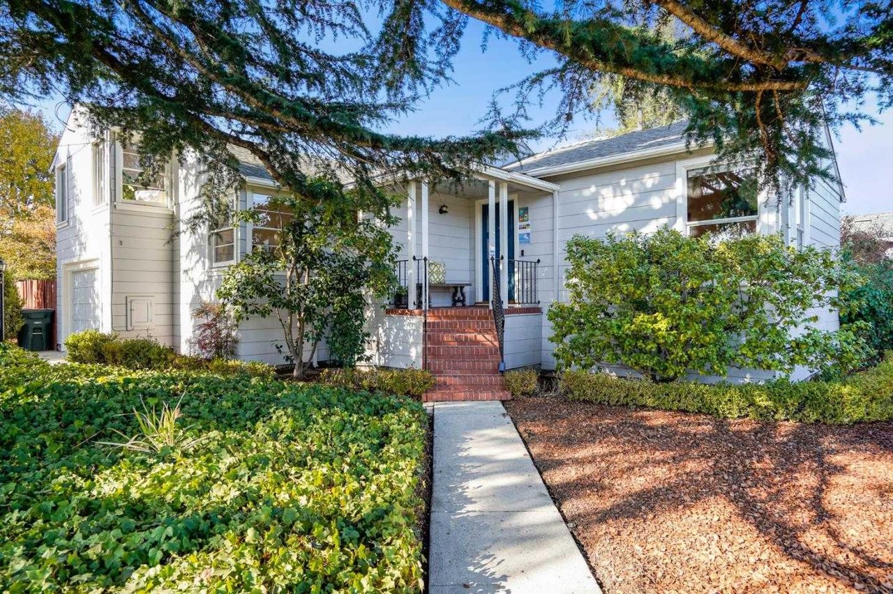924 Woodland Ave