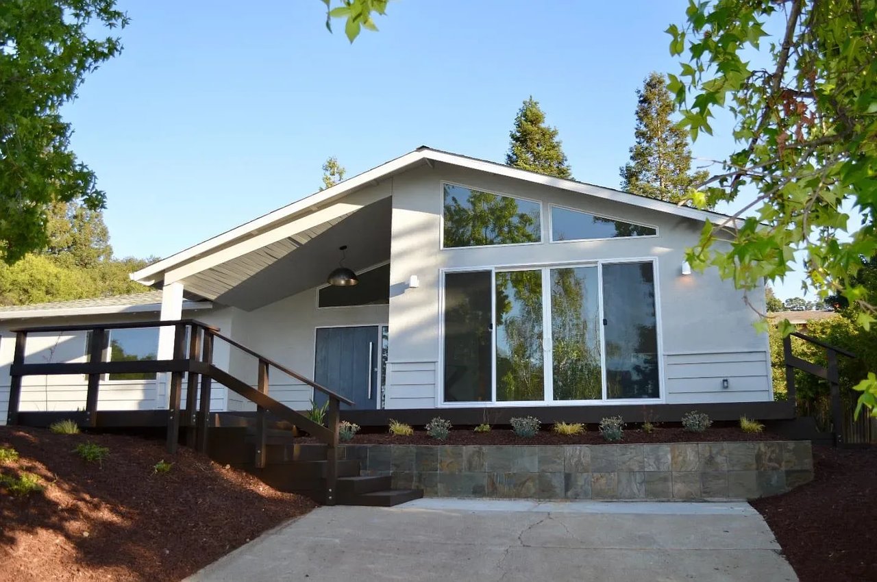 100 Belcrest Dr
