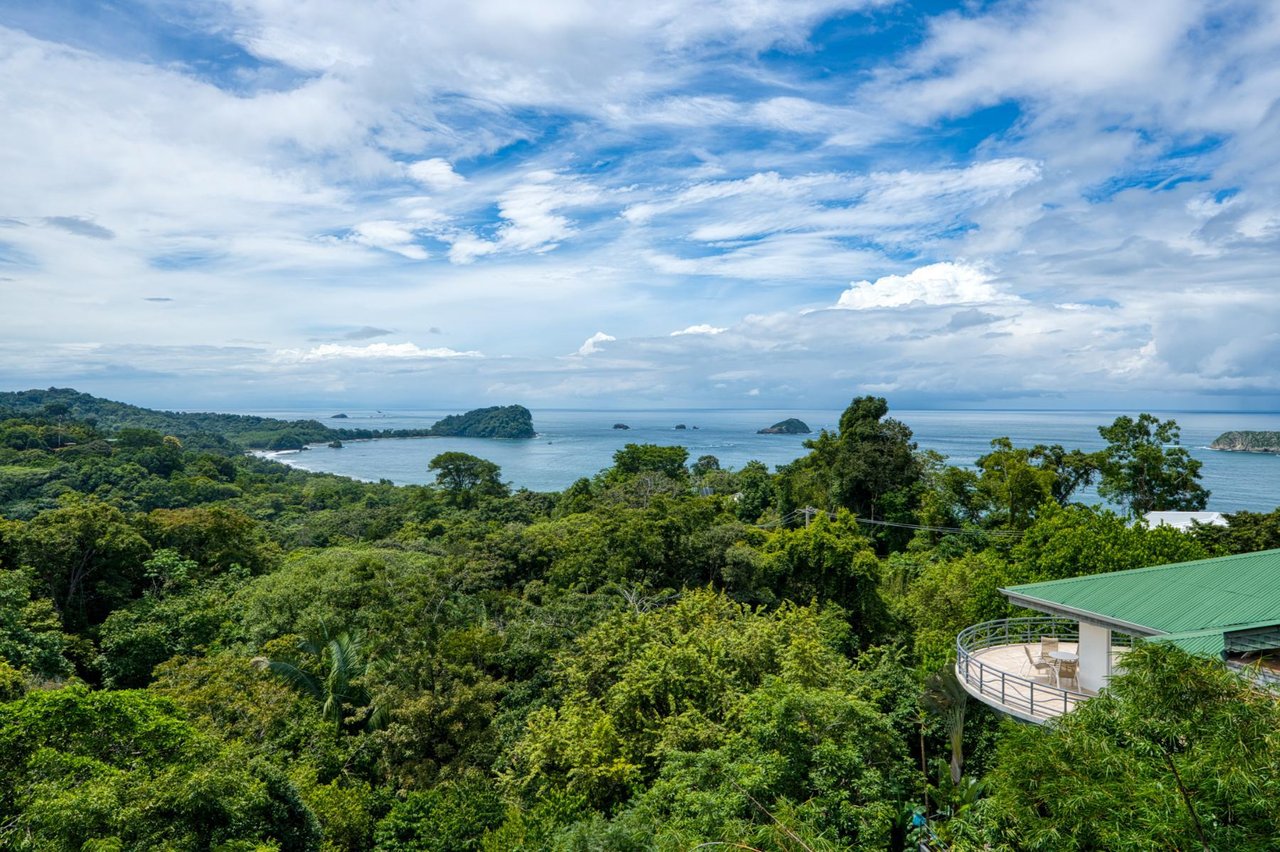 Oceanfront Luxury Event Villa, Manuel Antonio, Puntarenas