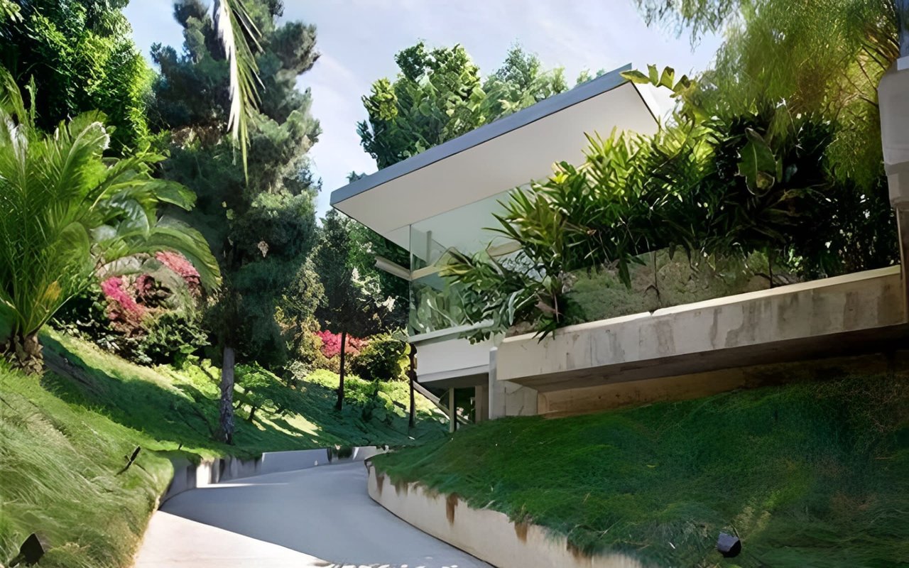 Rising Glen House