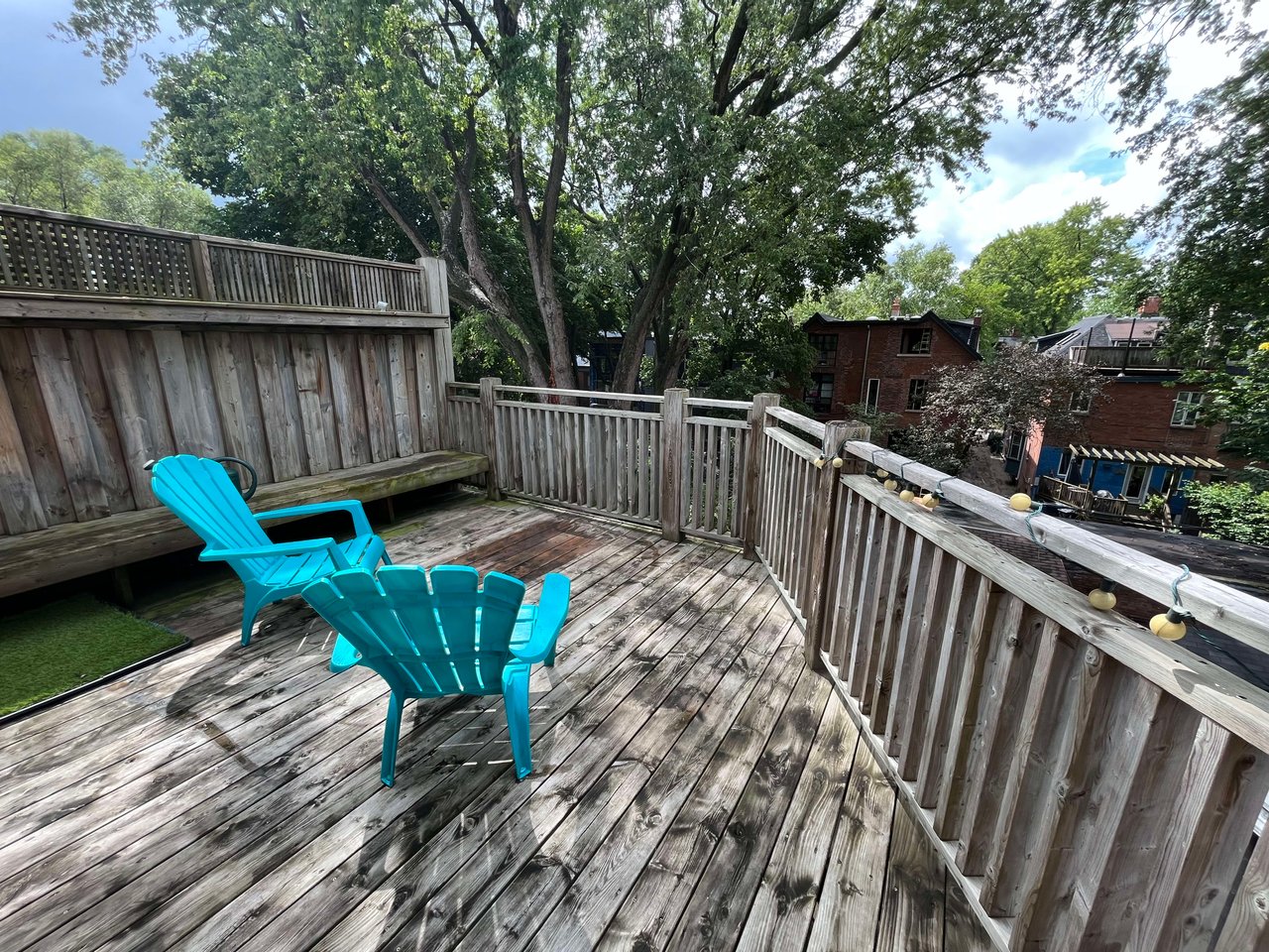 418 Brunswick Ave Upper