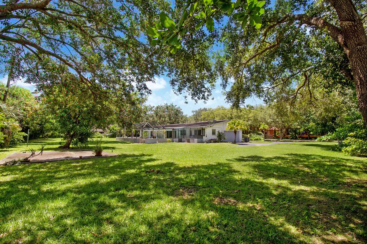 Pinecrest Land for Under 1M