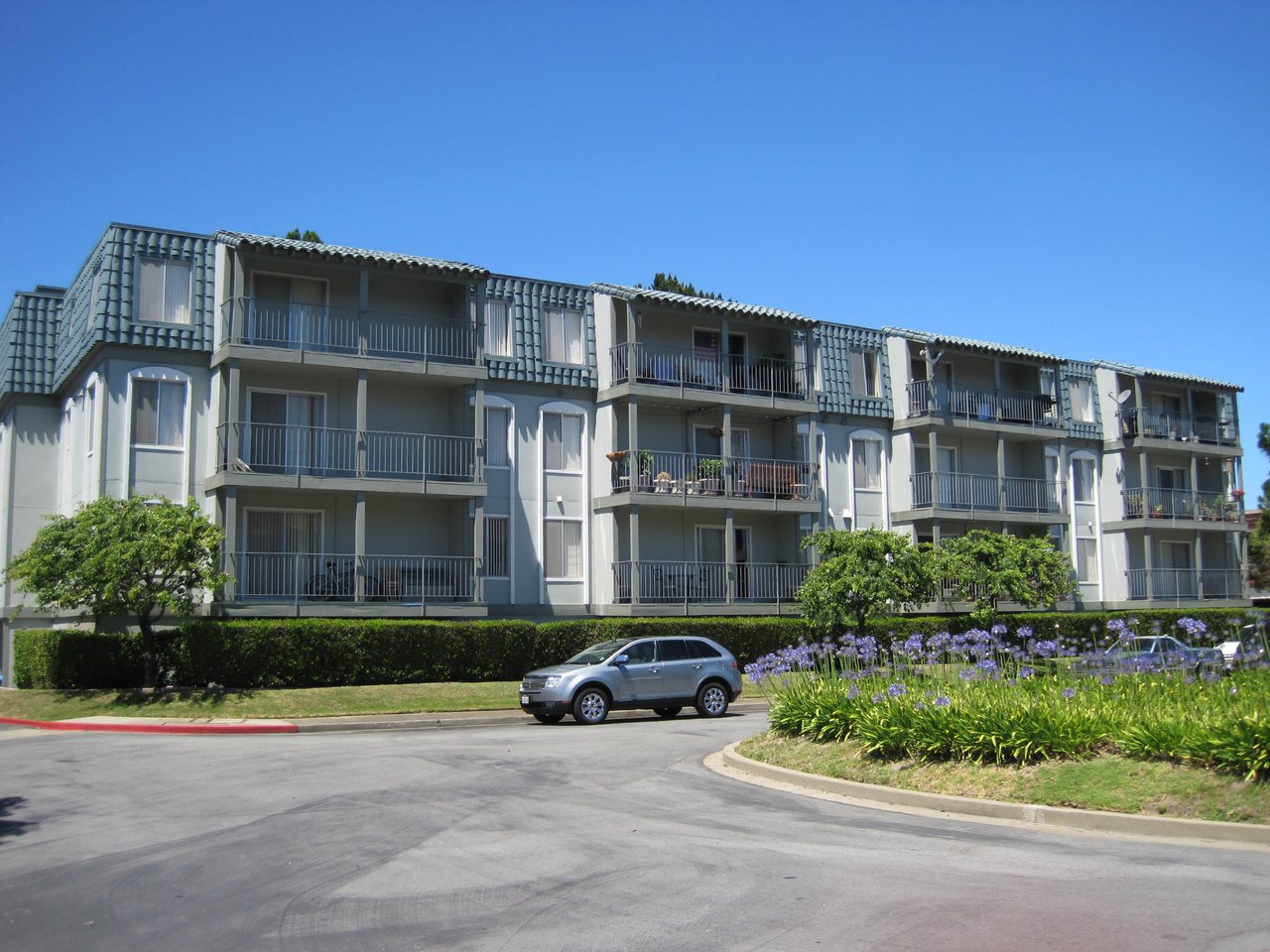 Mariner's West Apartments