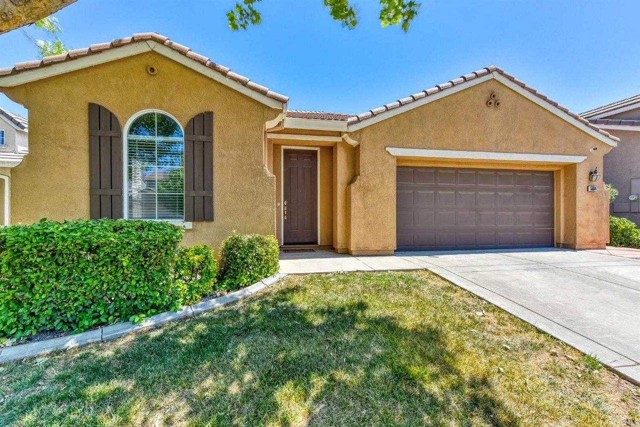 5684 Bridgecross Drive