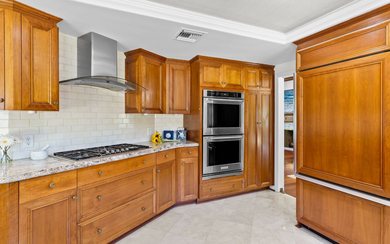 16 Quarterhorse Lane