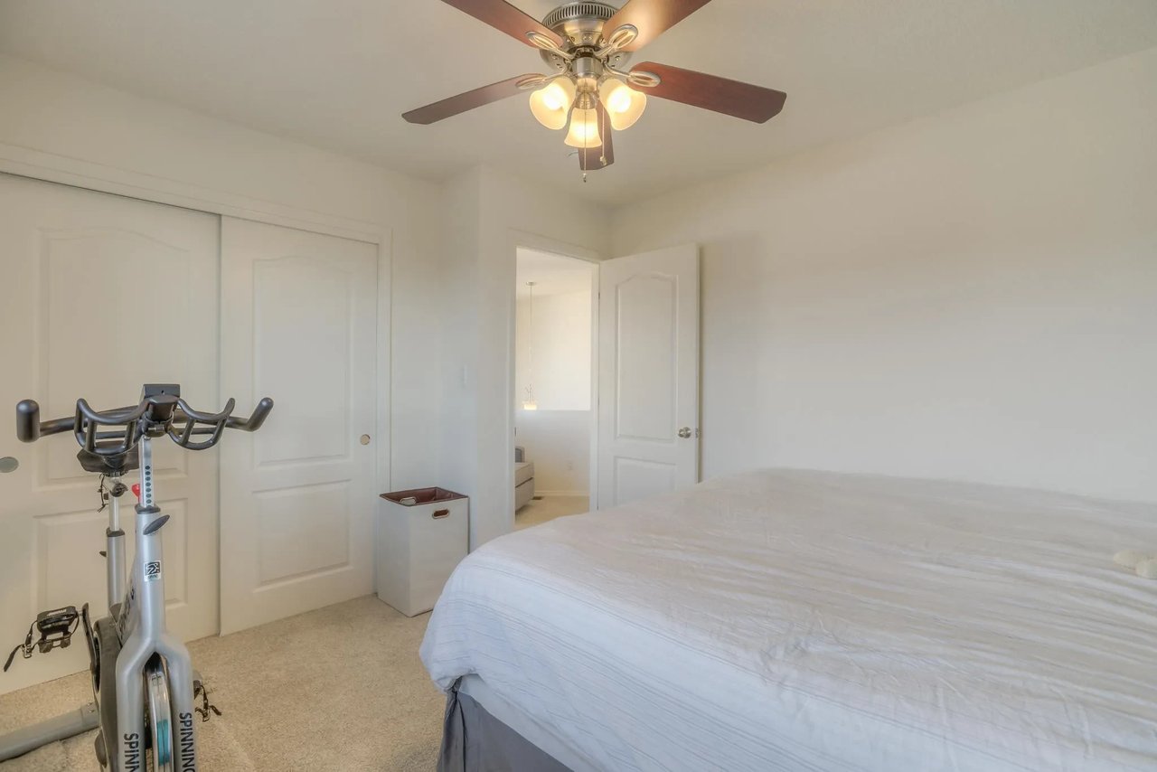 5008 Sala De Tomas Dr NW