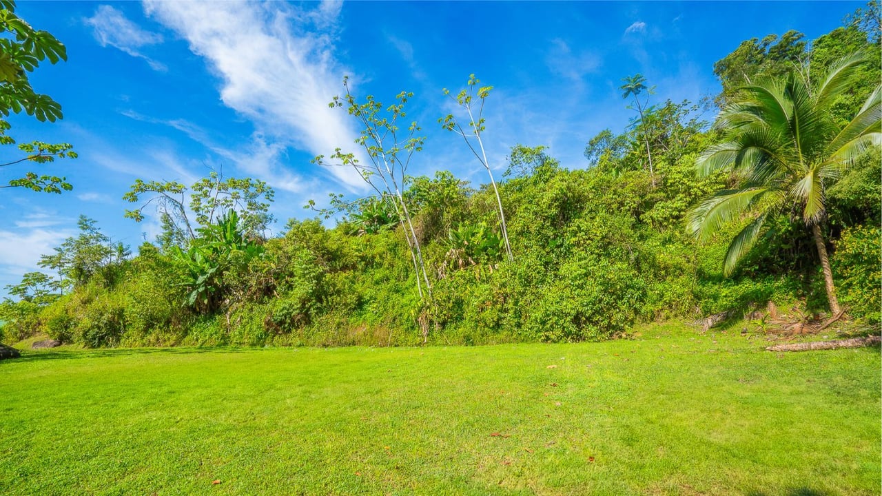 Flat Ocean View Building Lot, Ojochal, Puntarenas