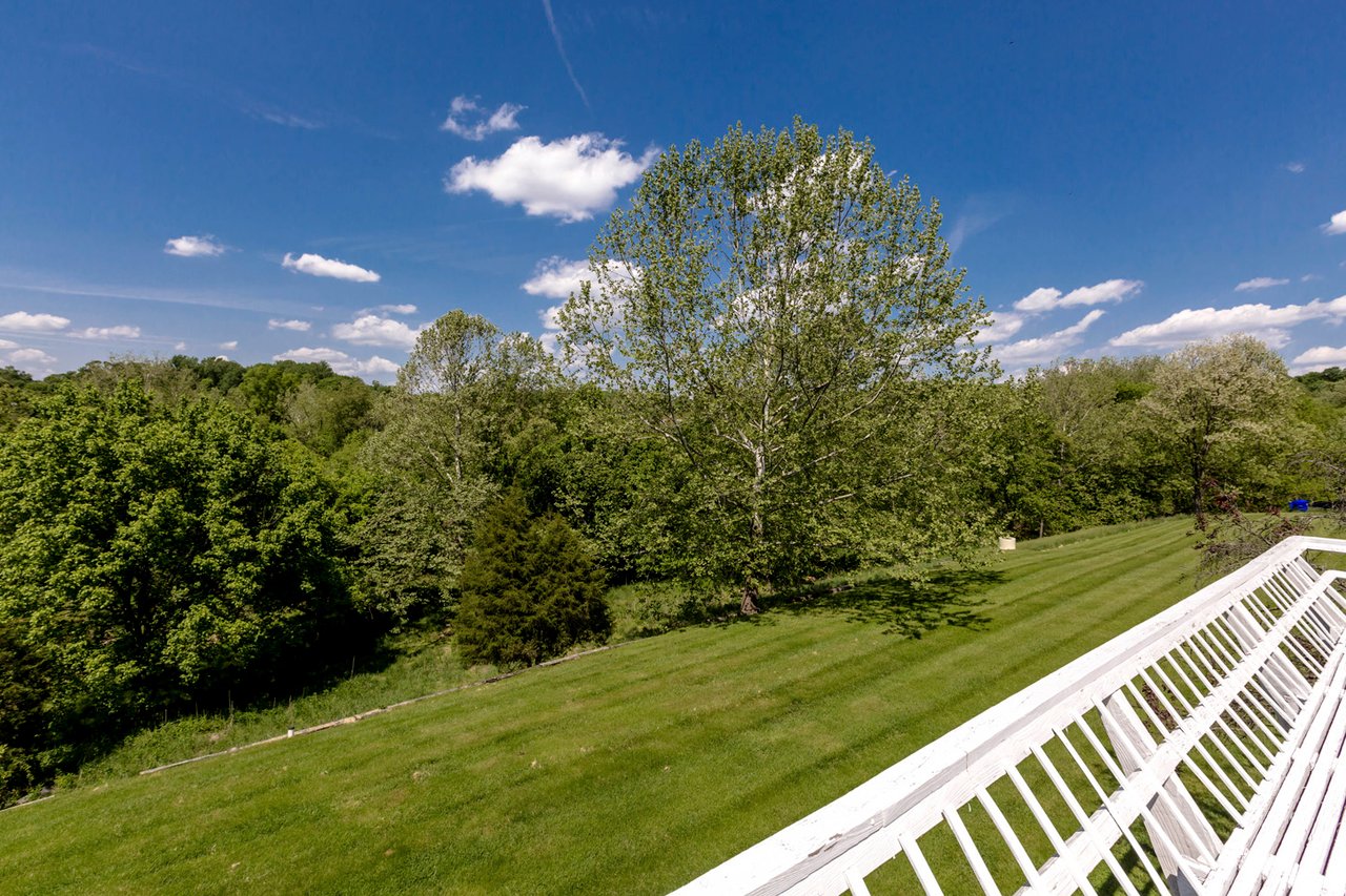 1 Piney Meetinghouse Ct