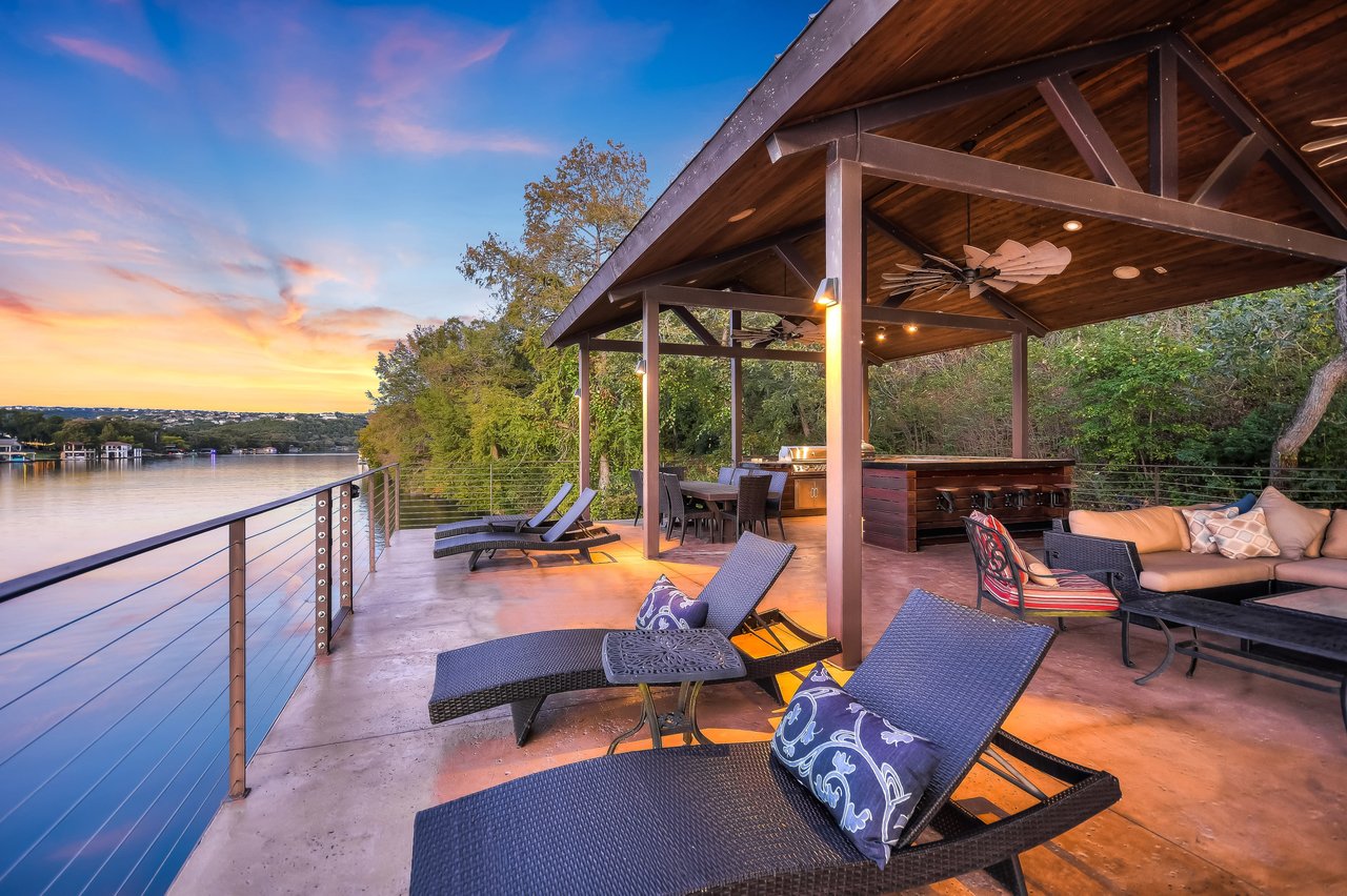 Lake Austin Waterfront