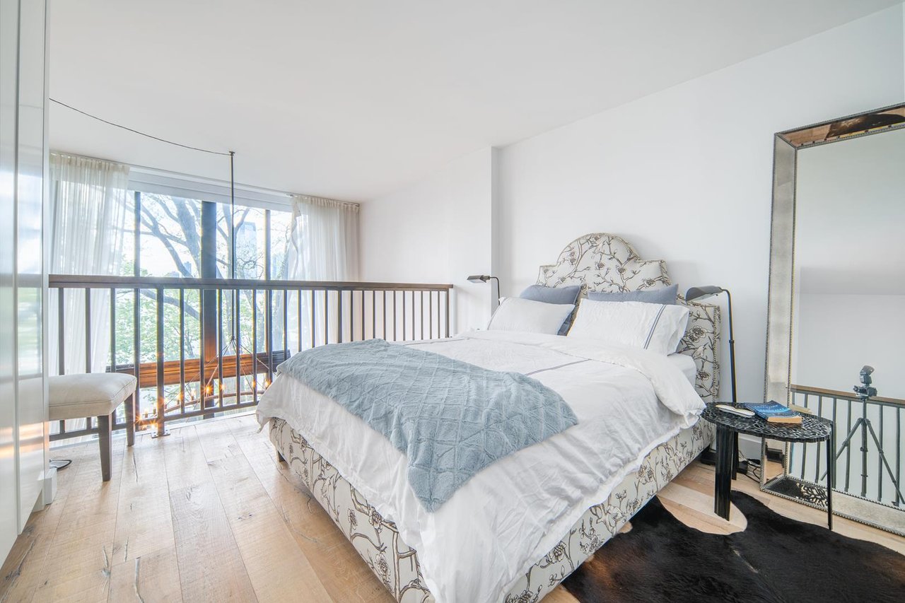 21 South End Avenue, Apt 213
