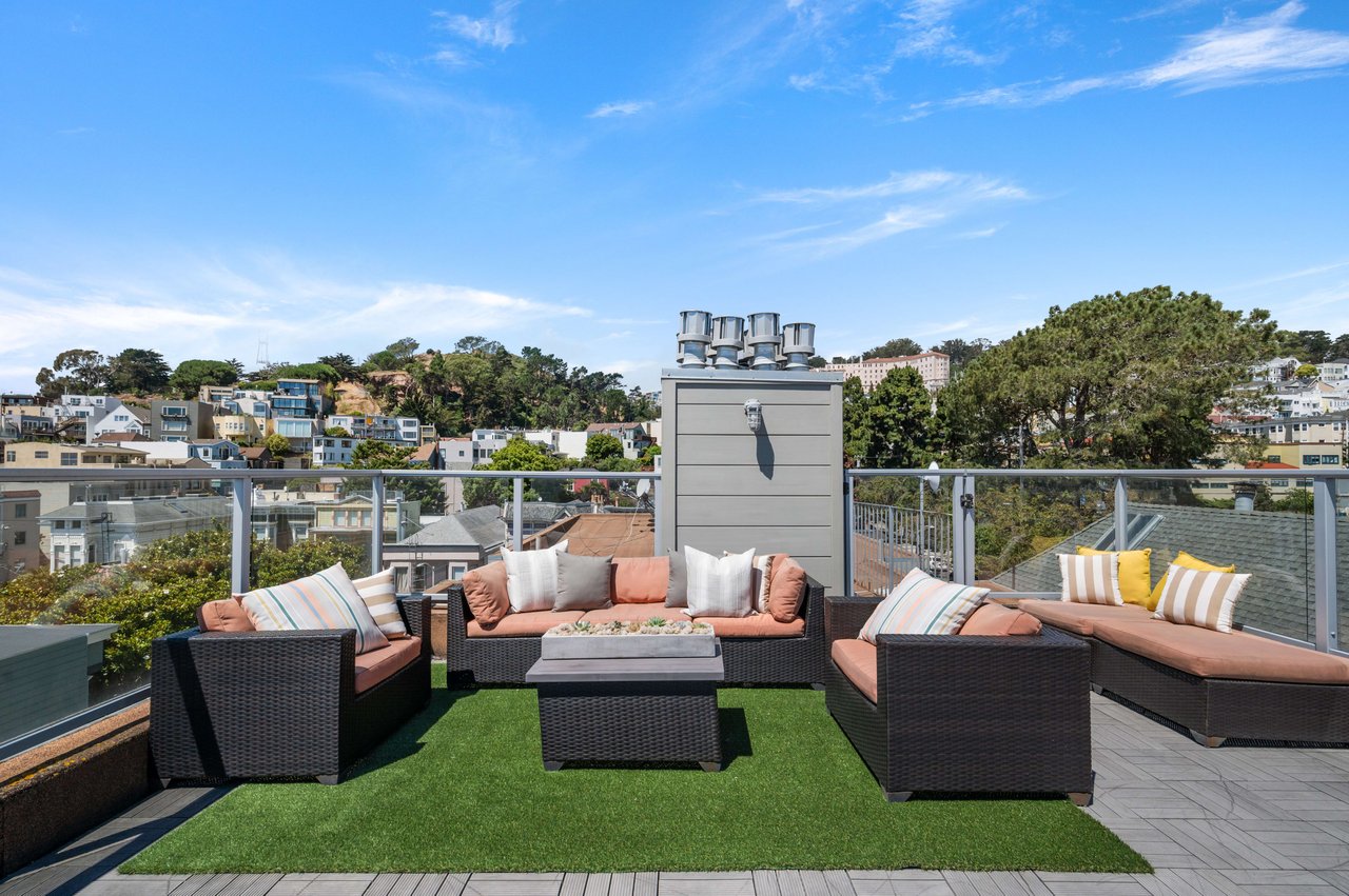 Western Views from Shared Roofdeck