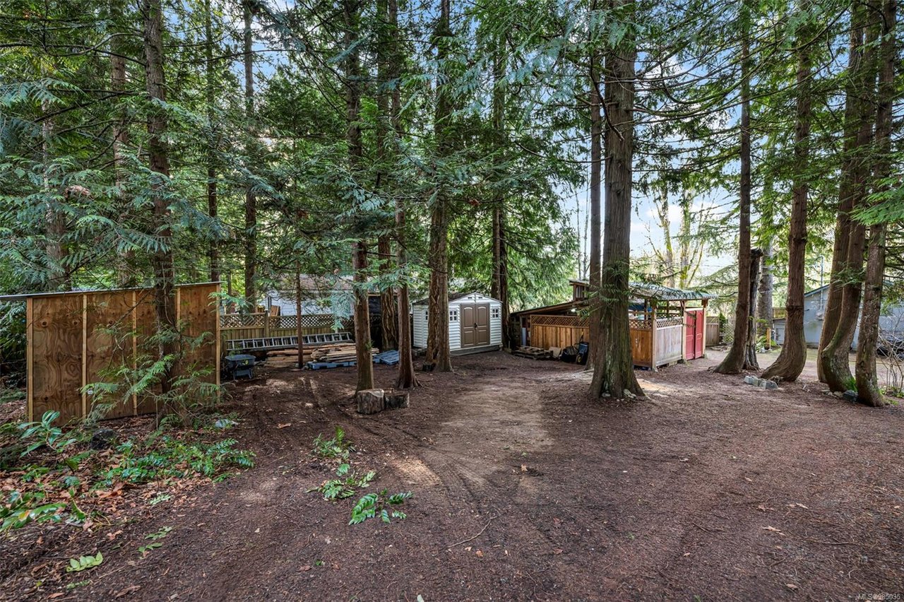 3398 Ridgeview Cres