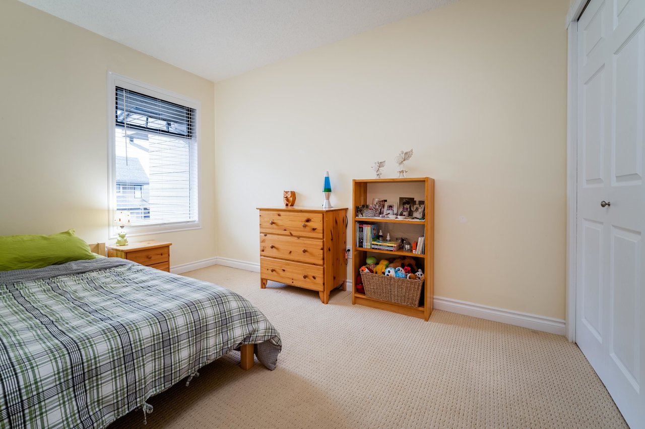 28-3851 Blundell Rd