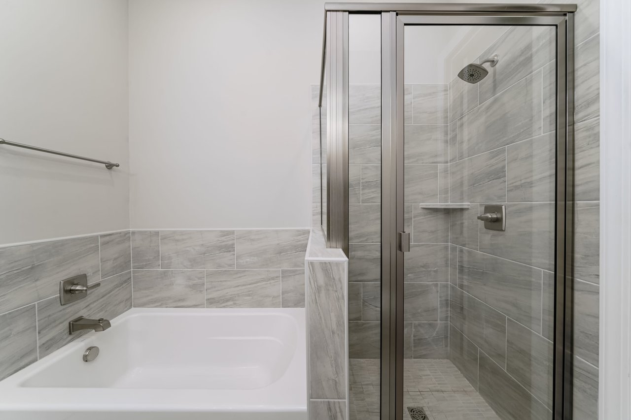Luxury Living in the Village of Providence! 3 Bedrooms!