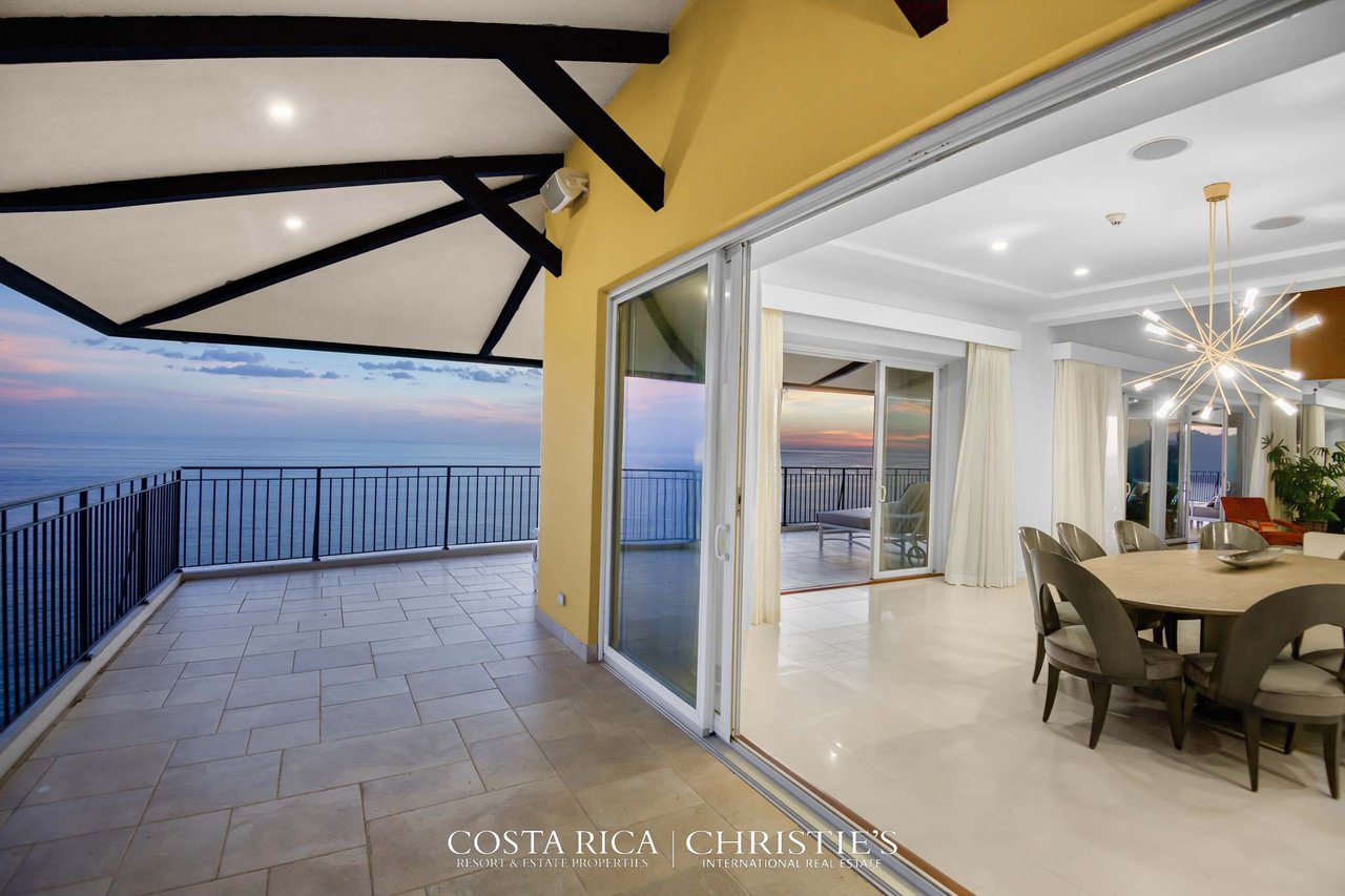 Vista Las Palmas Penthouse