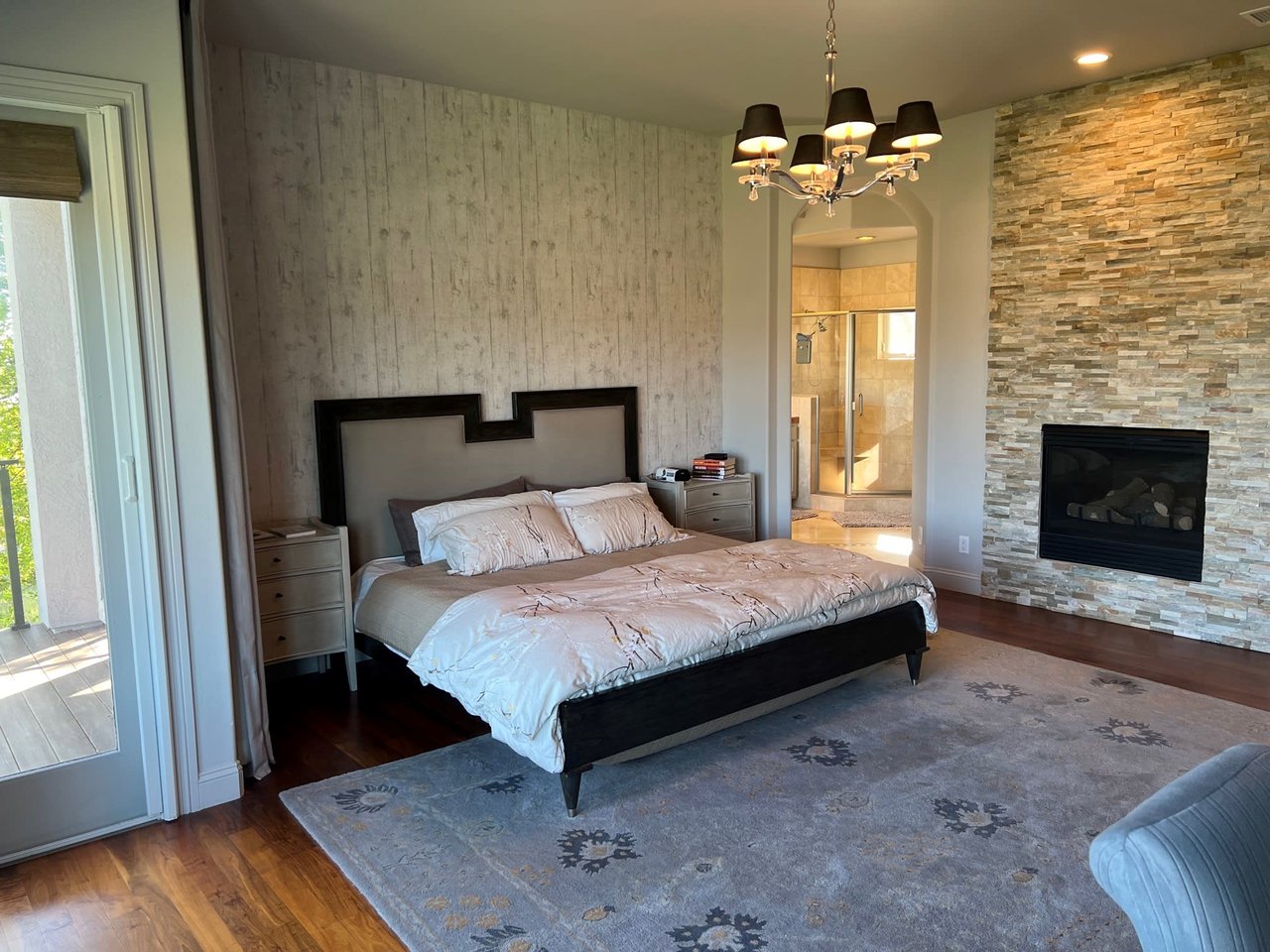 Property with Sweeping Views