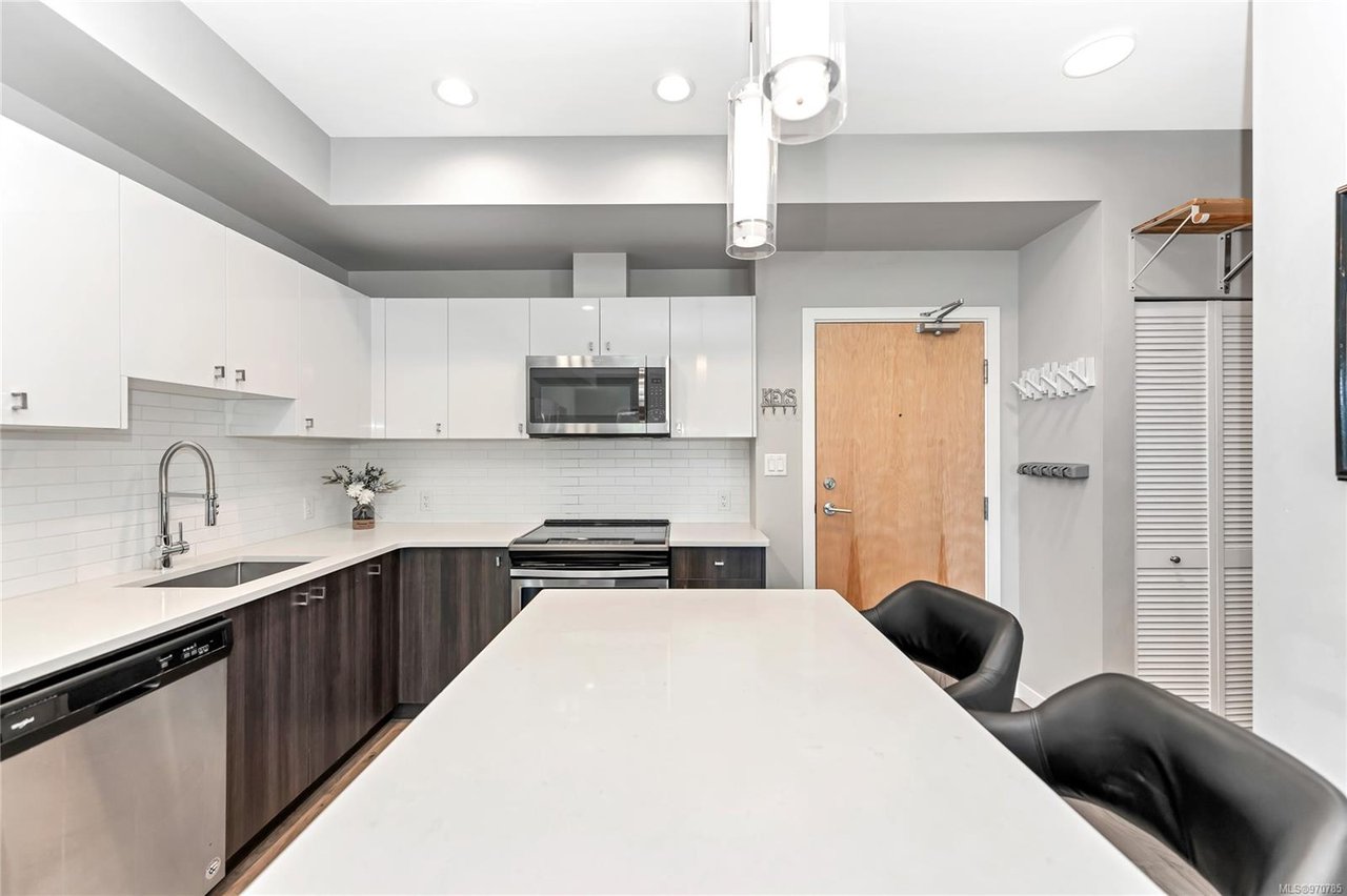 316-767 Tyee Rd