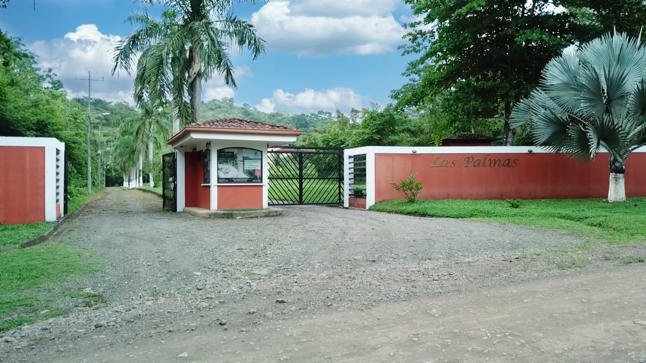 Casa Toucan Charming 1 bedroom Villa with lot beside to build included on 2.5 acres !! 