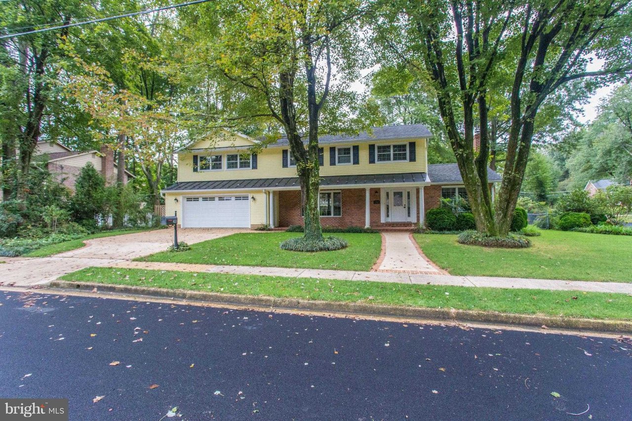 4120 LENOX DRIVE