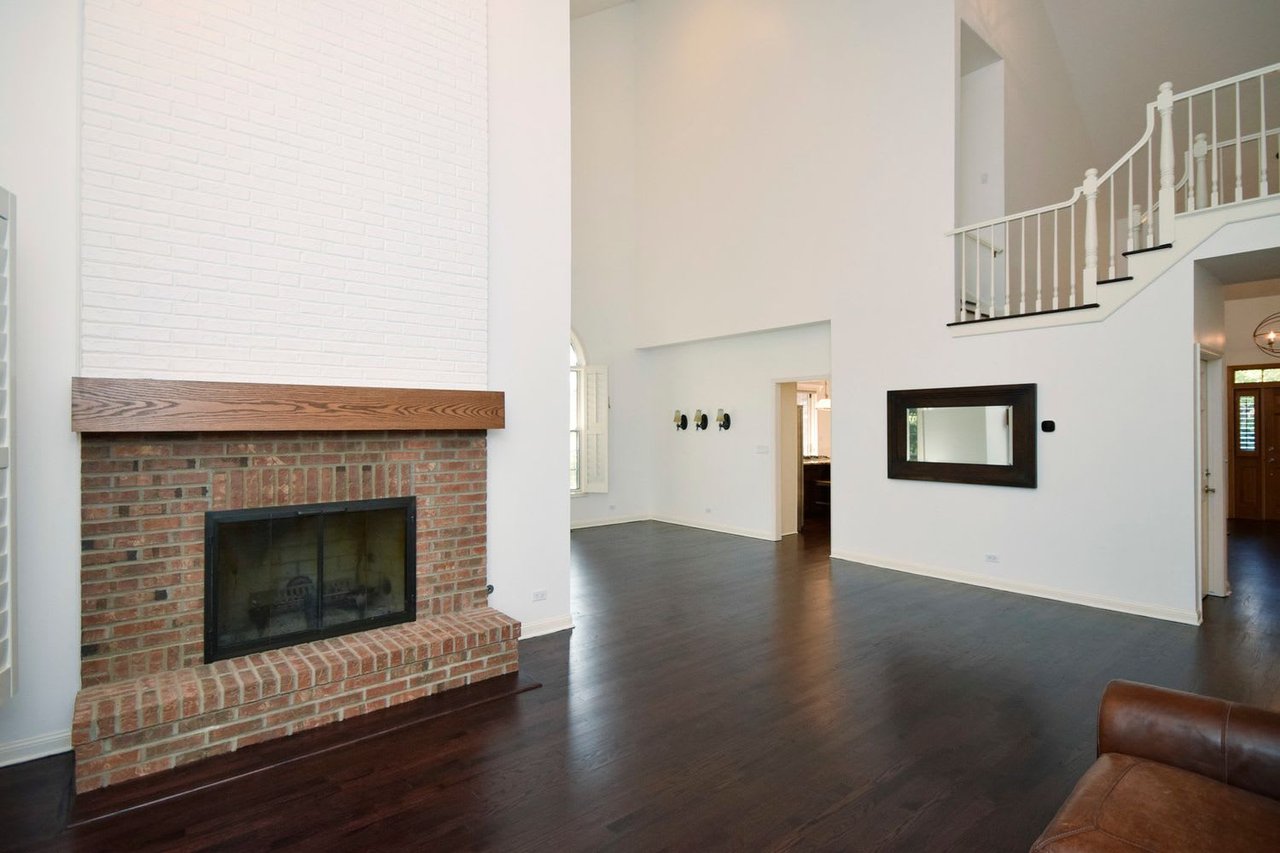 400 Oak Ridge Ct