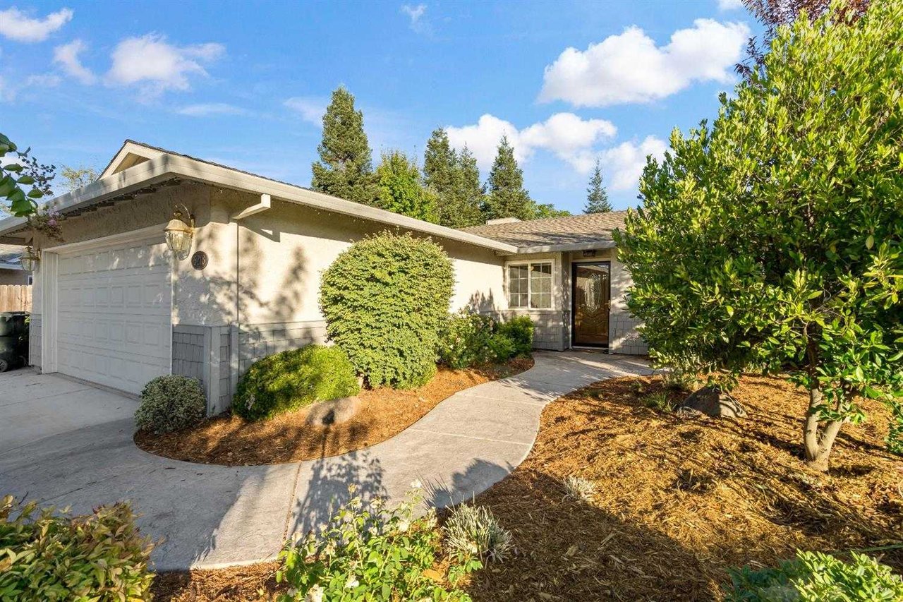 5218 Airons Court