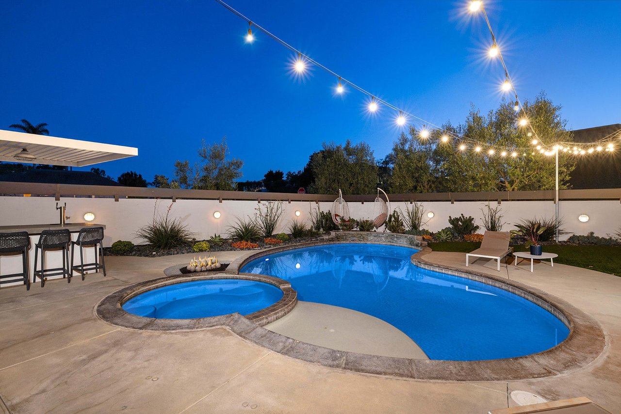 1600 Galaxy Drive
