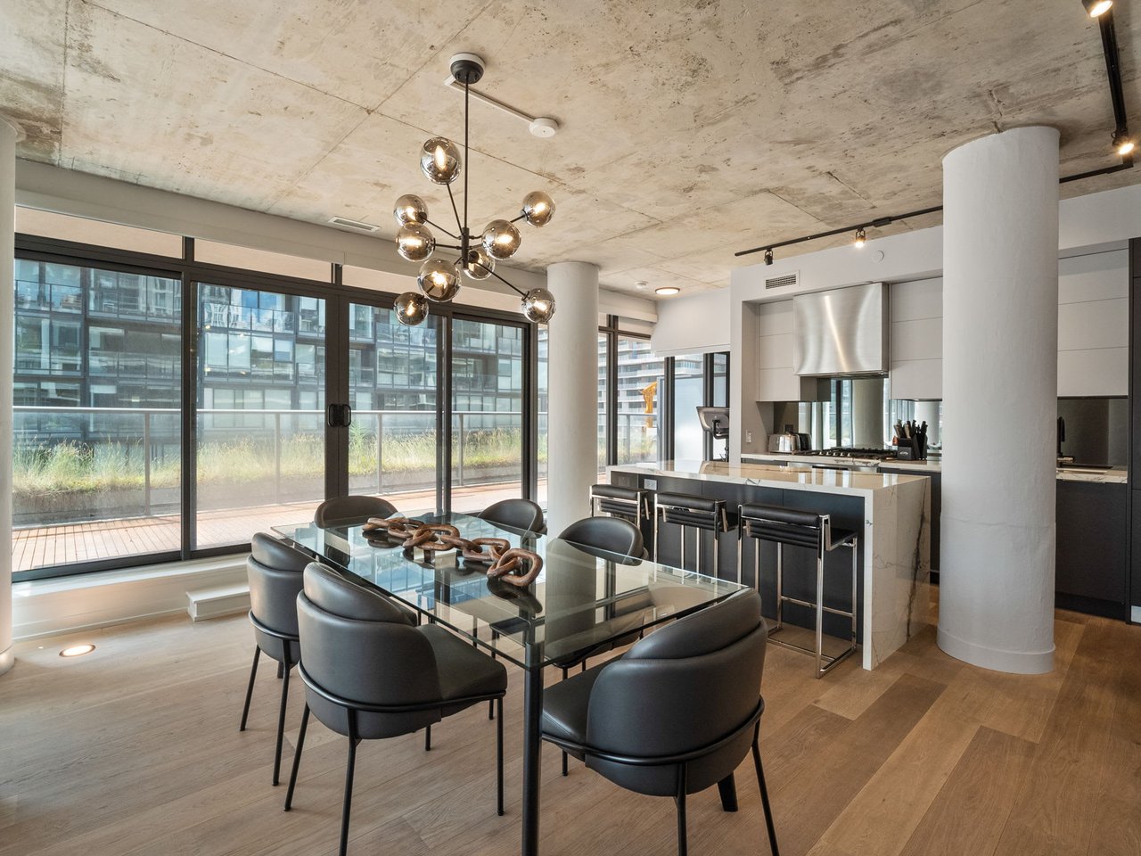 SOLD: The Best Of King West