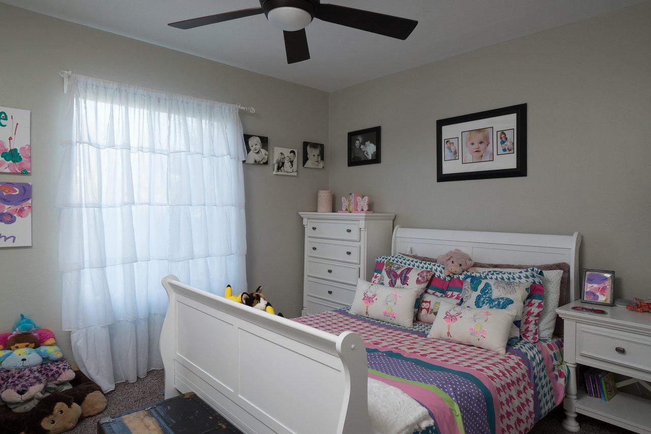 Located in the Desirable Flecha Caida Community