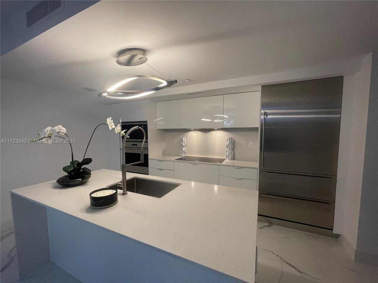 9521 E Bay Harbor Dr, #LP801