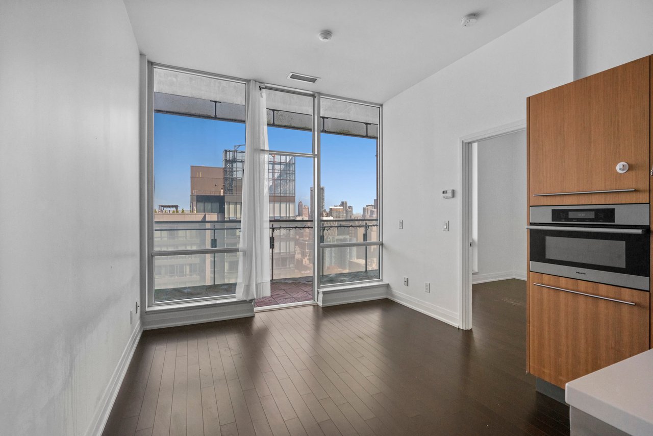Gorgeous Lower Penthouse