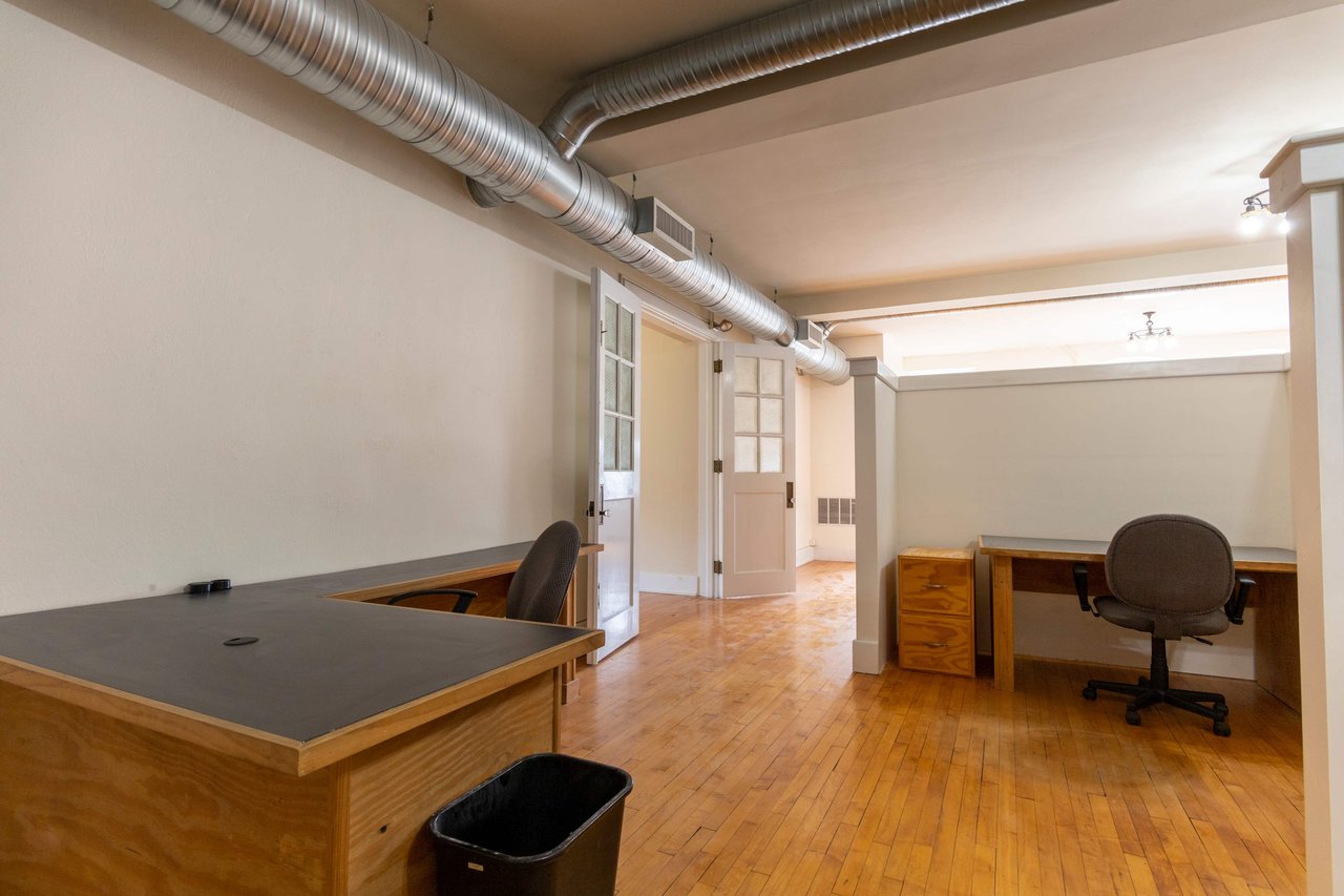 127 North 8th Street - Front