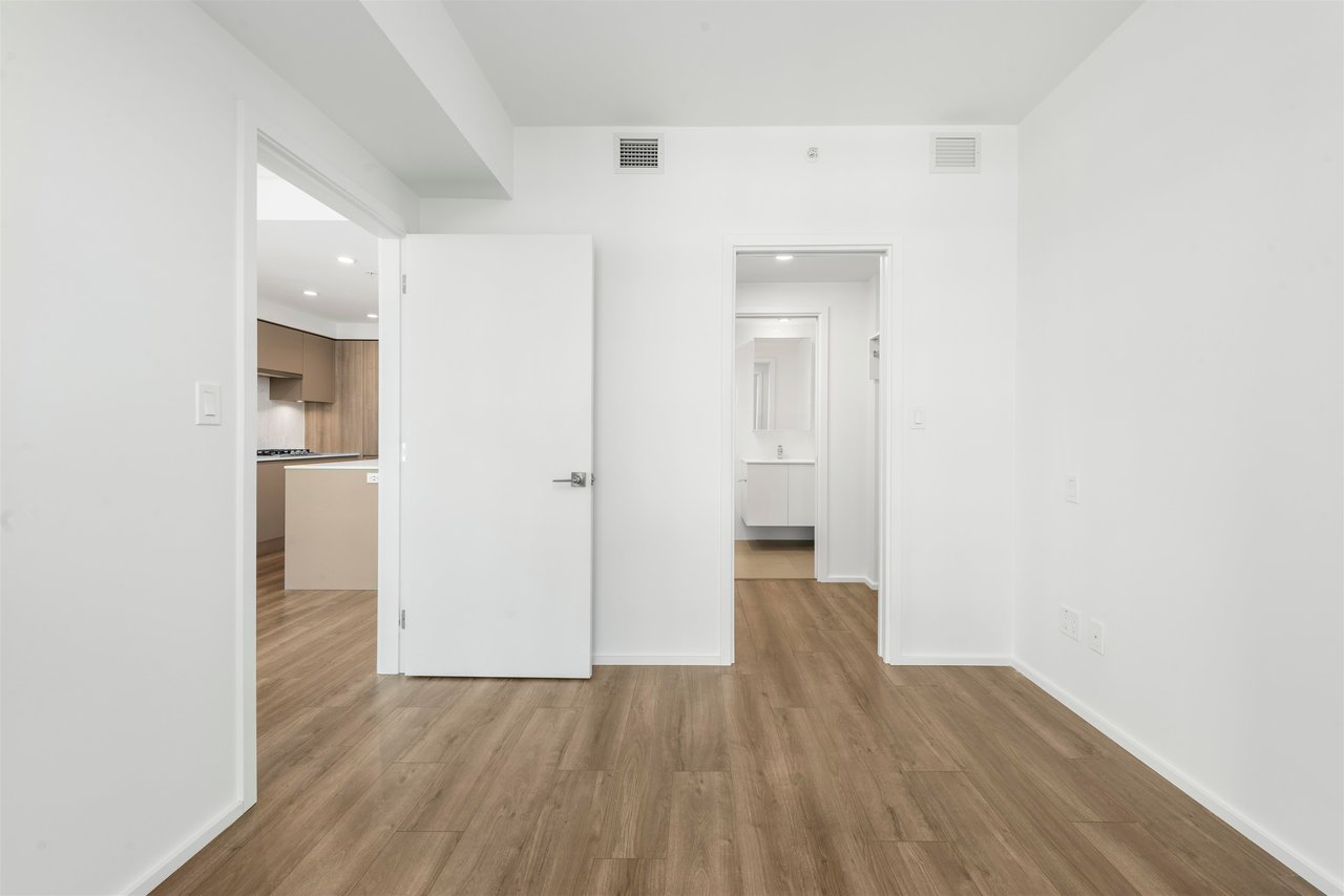 1305-3809 Evergreen Pl