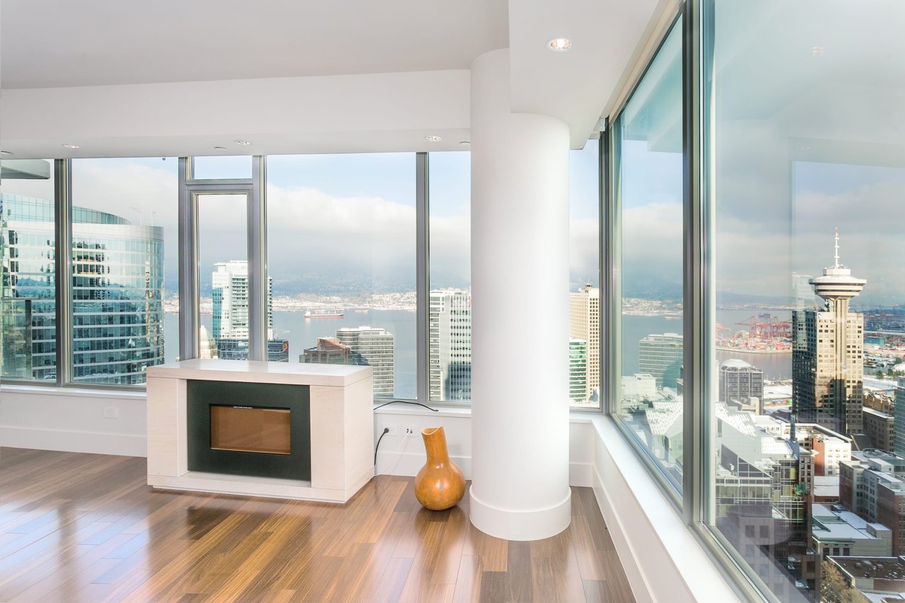 667 Howe St, #3604