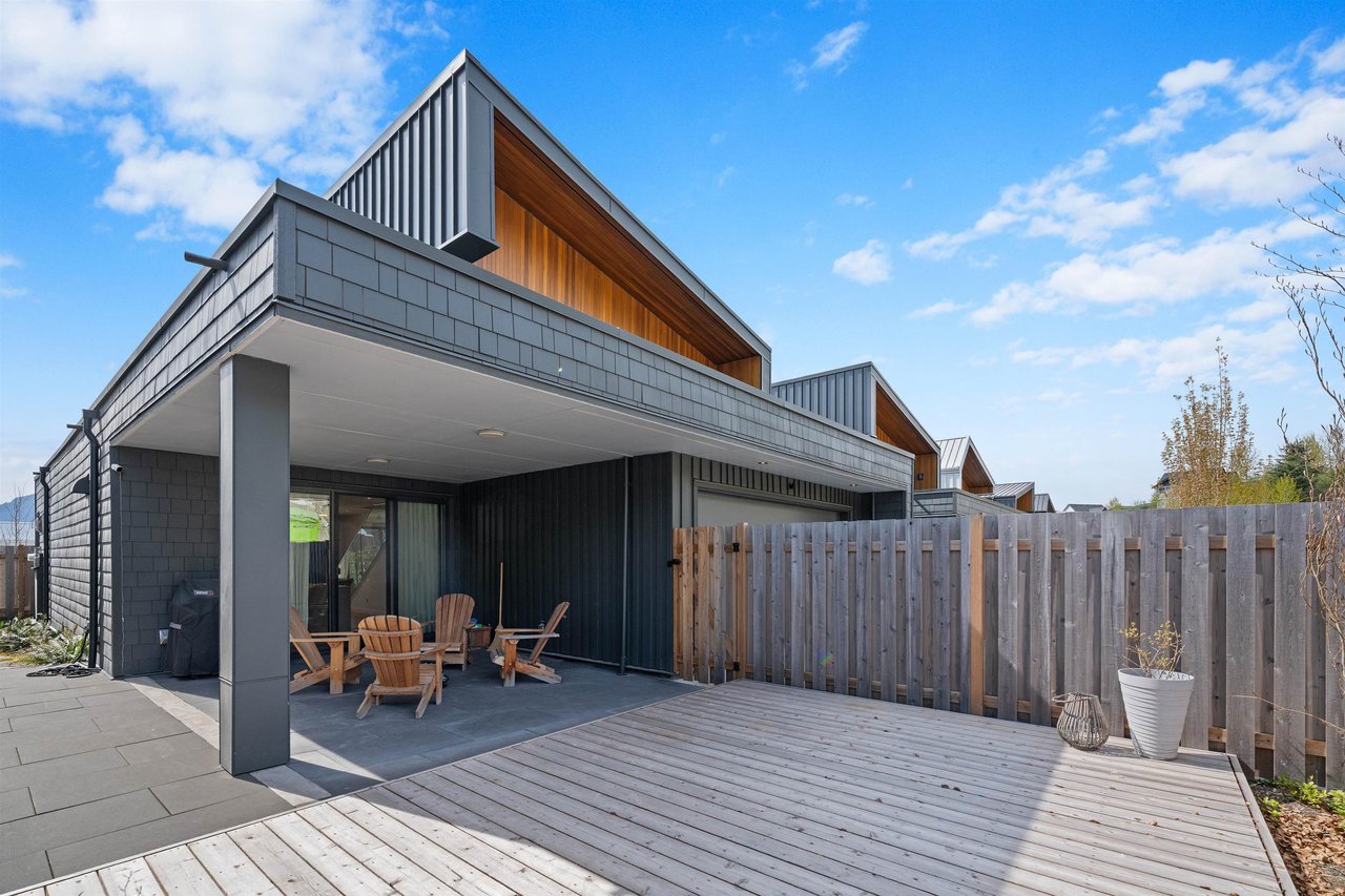 40822 The Cres Cres