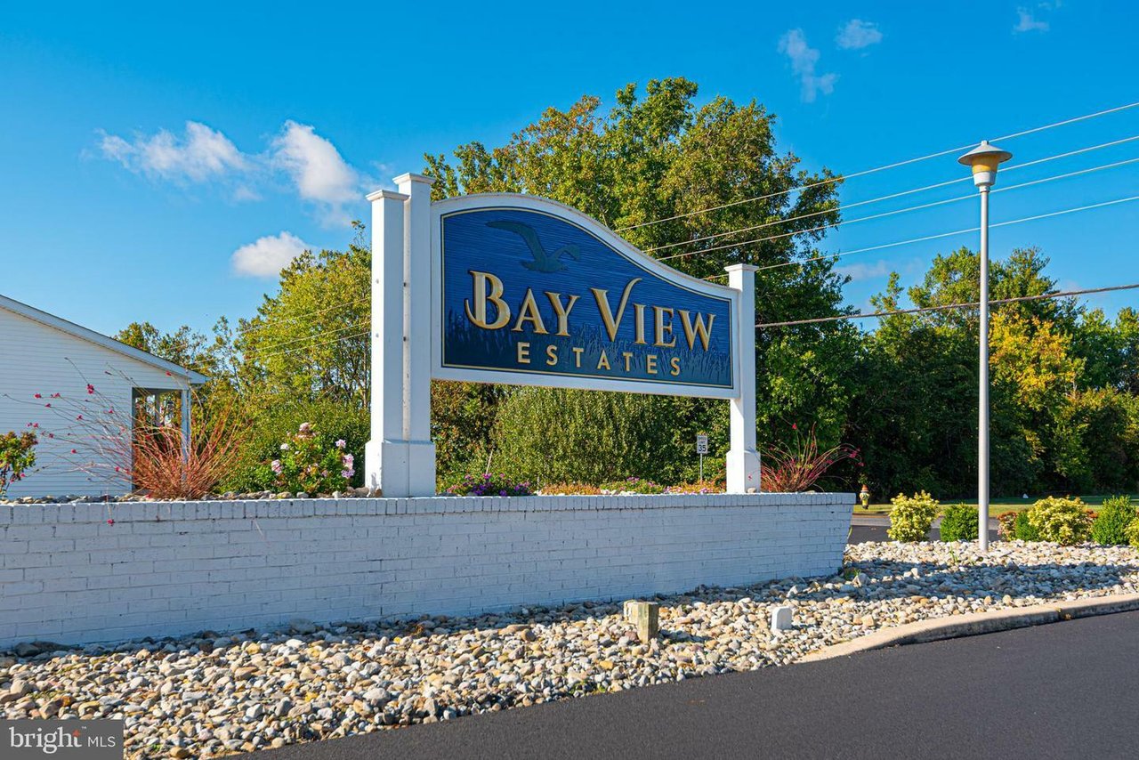 12121 Salt Point Rd
