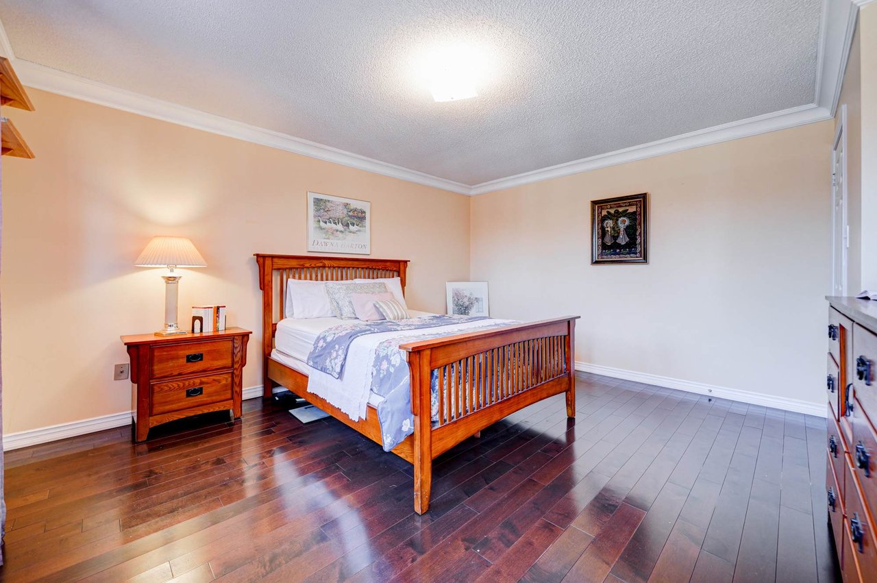 2184 Lumberman Lane