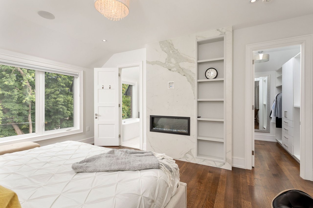 Exquisite Leaside Executive Detached Residence