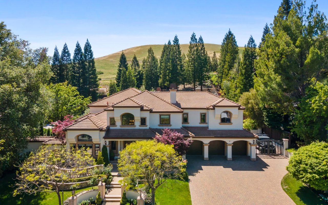 Luxury Home Design Trends for 2024