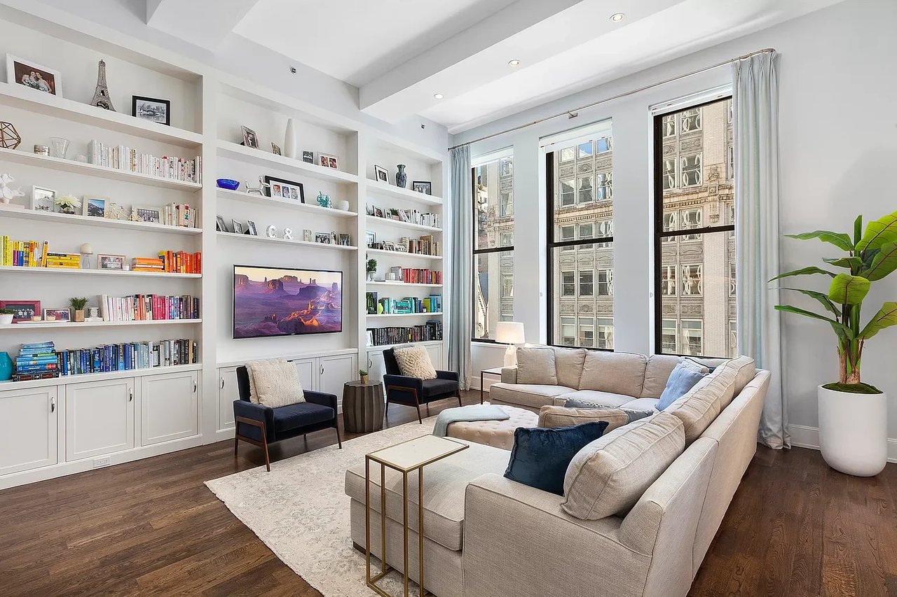 260 Park Ave S APT 3D