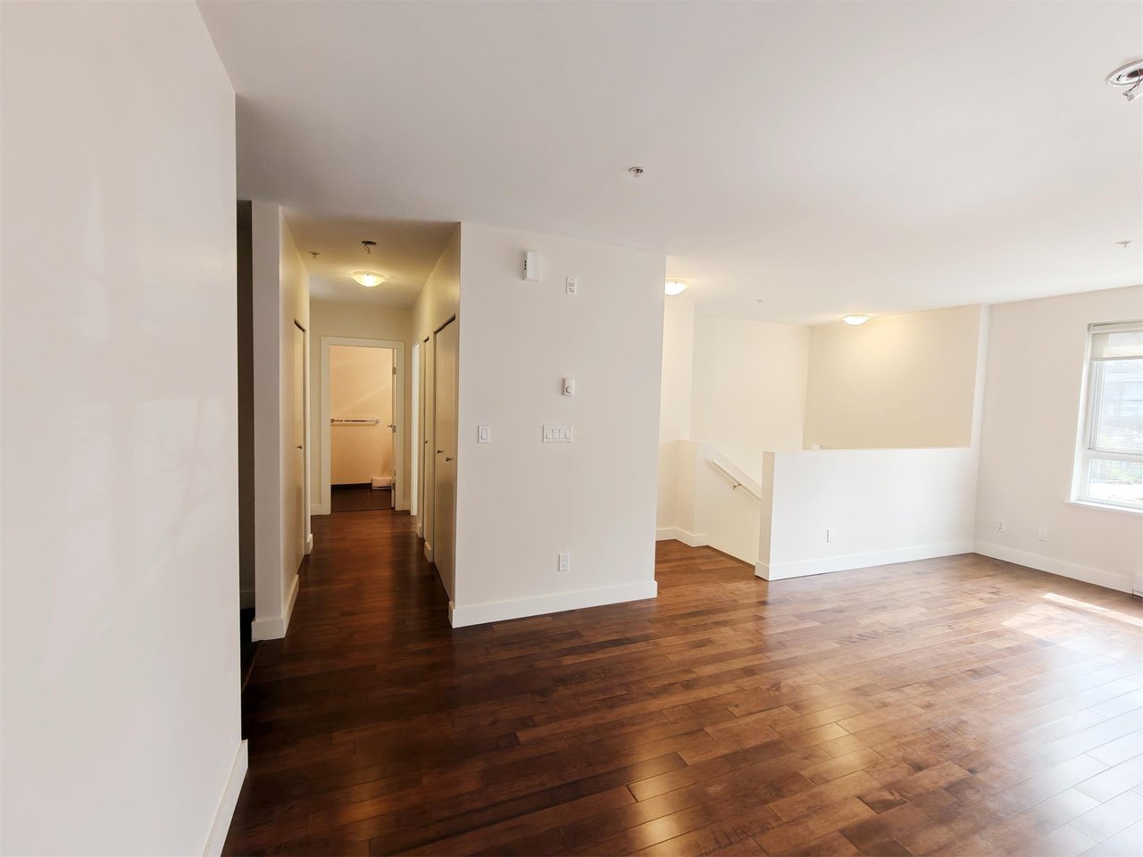 403 E 16th Ave