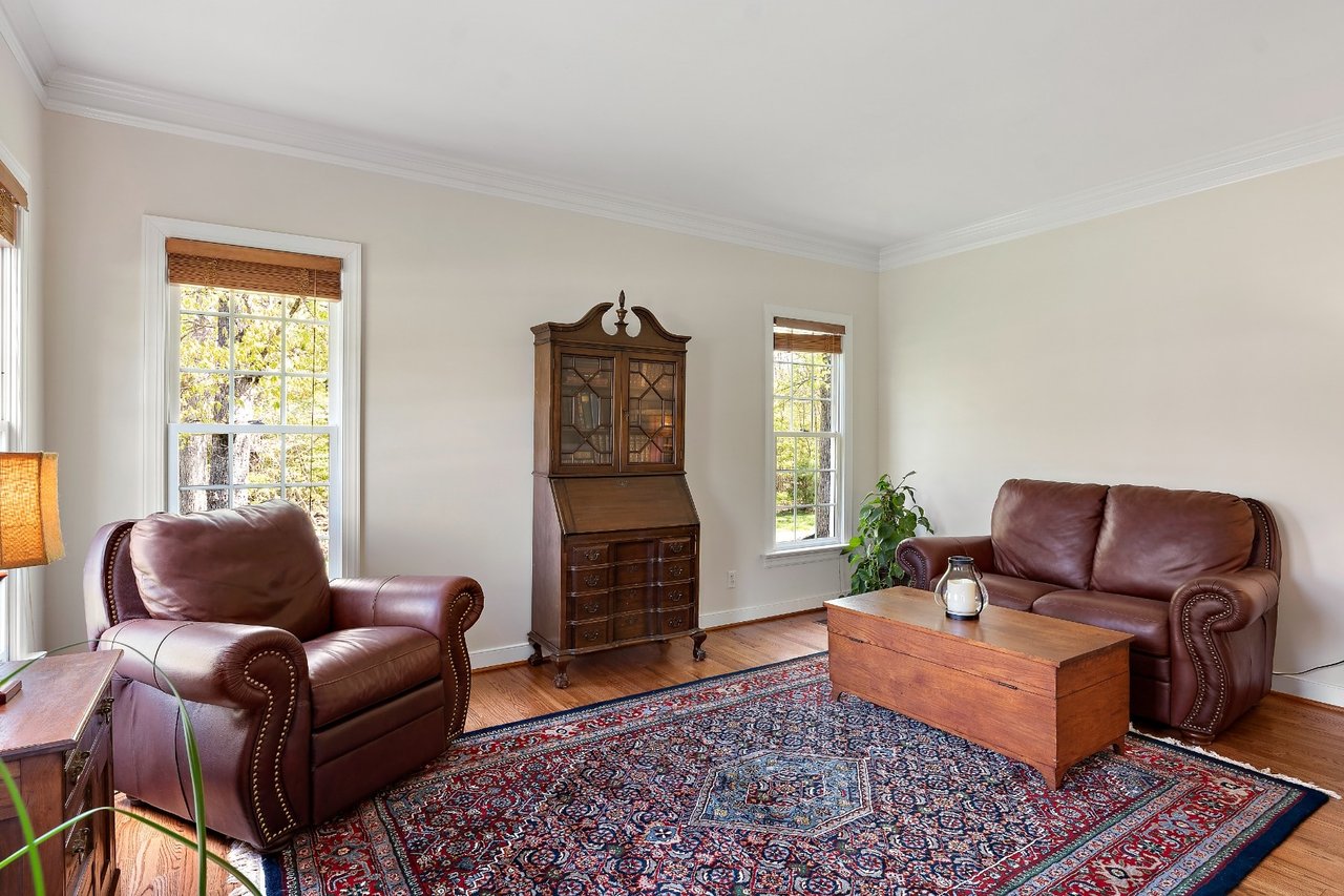 3513 Kings Farm Drive