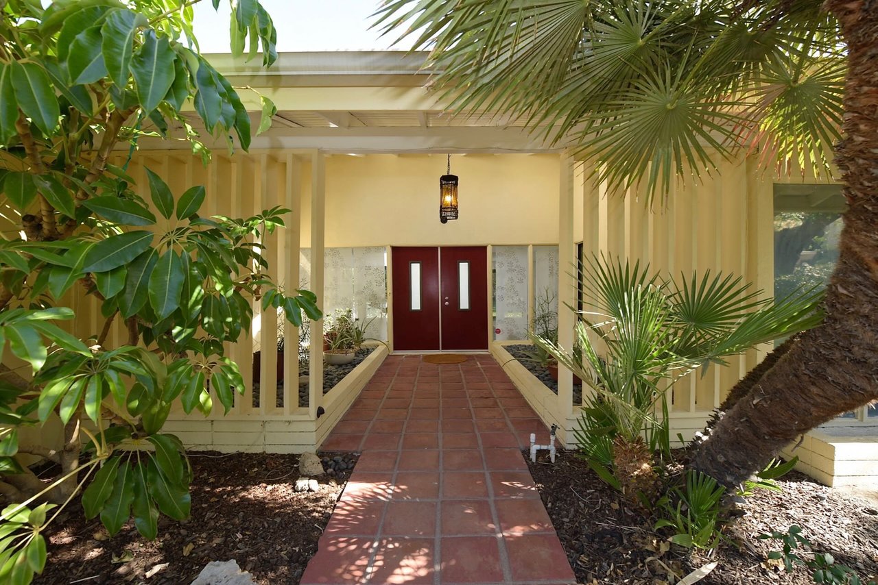 12116 ELNORA Place