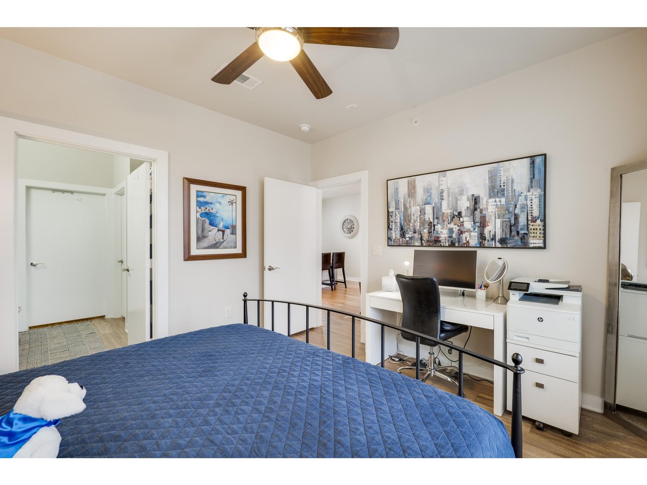 1900 Barton Springs RD Unit: 4035