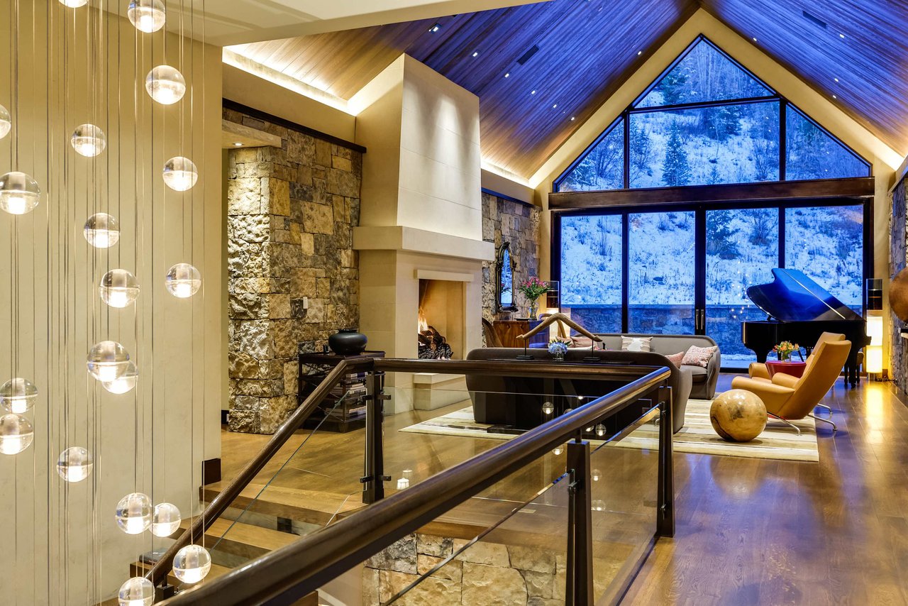  Luxury Top Of Mill Home in Aspen 