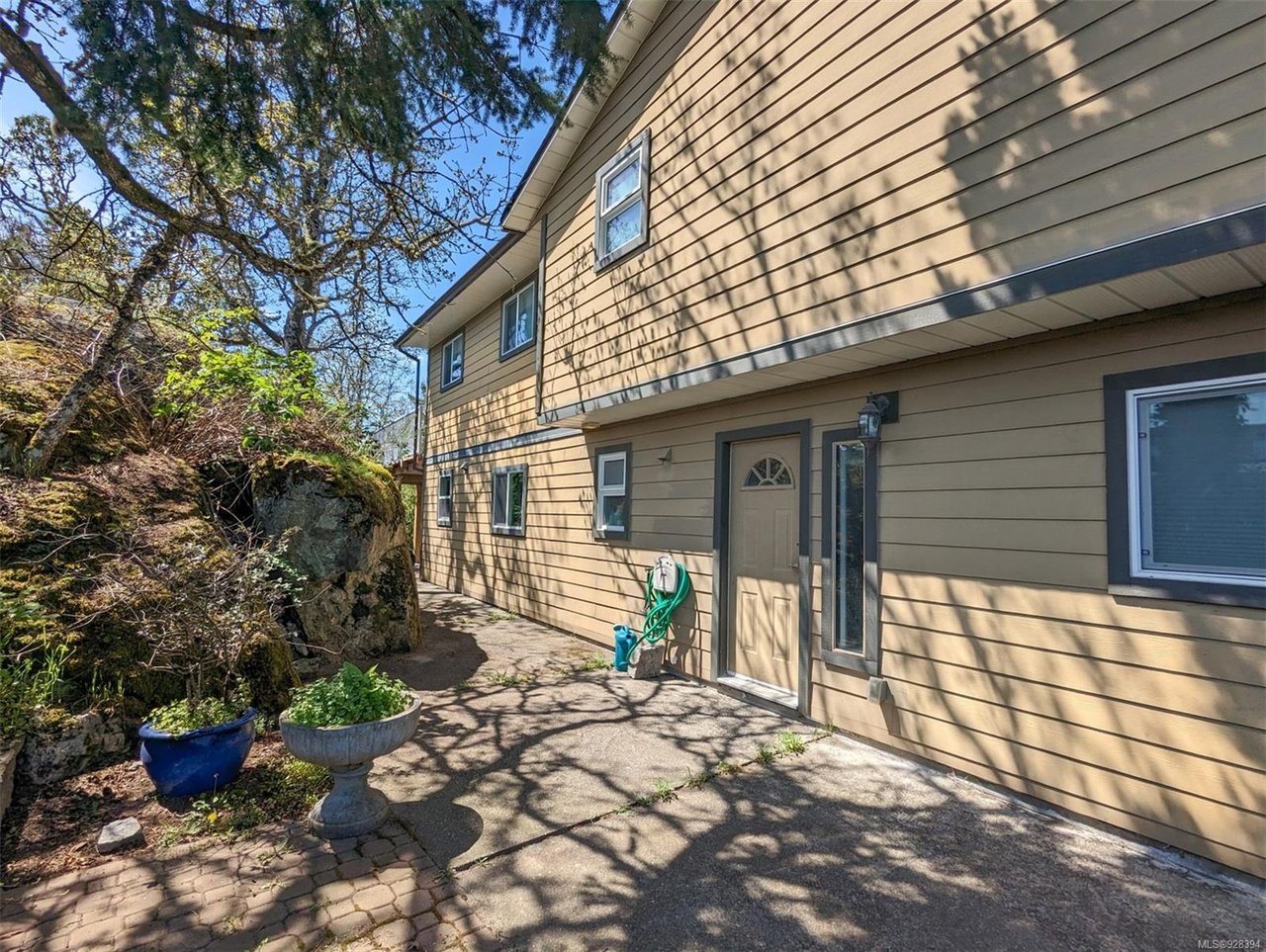 1007 Justify Pl