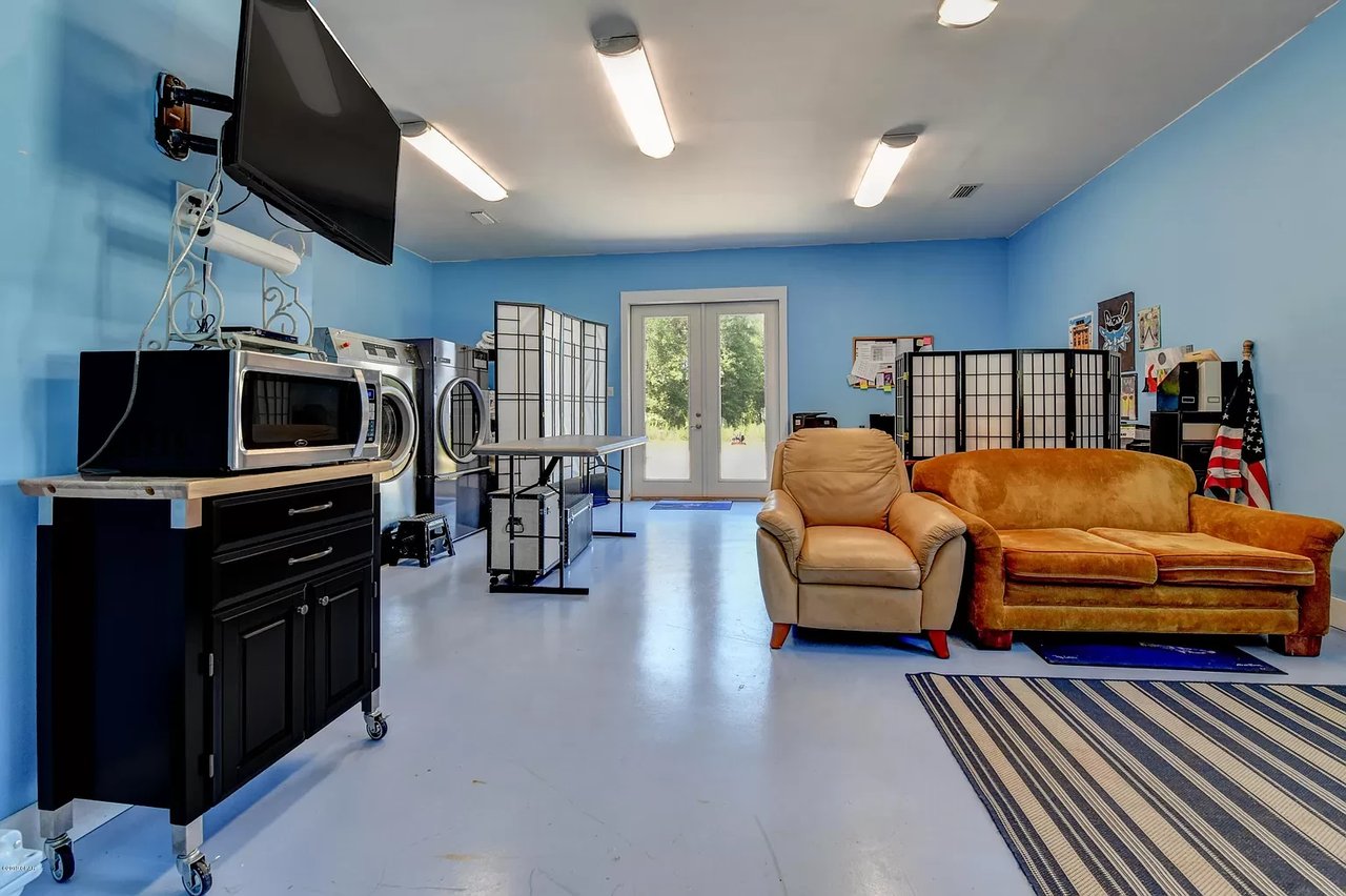 1651 Magnolia Road