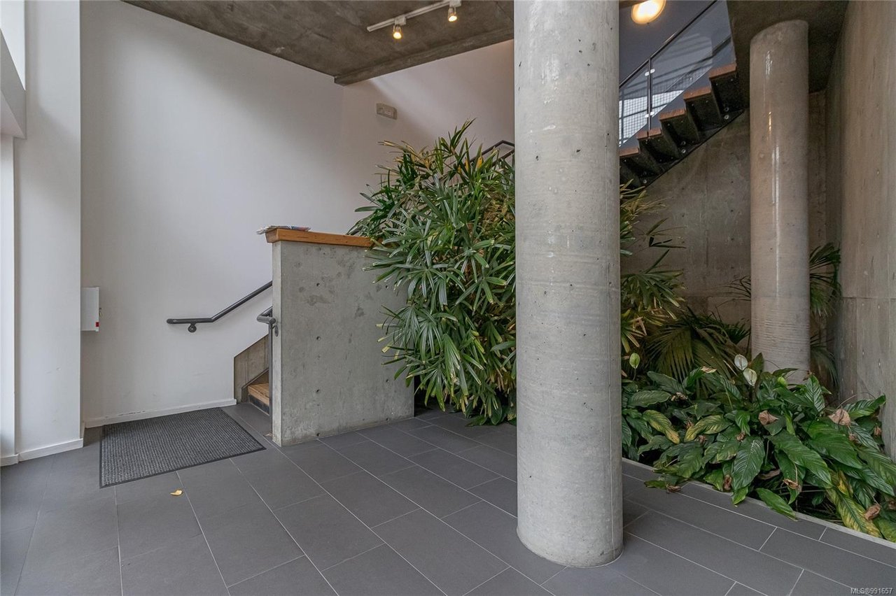 521-409 Swift St, Victoria